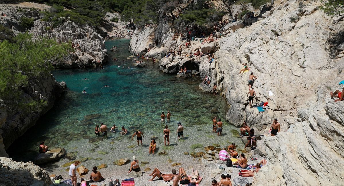 1200x680_maxnewsworldfive2115744