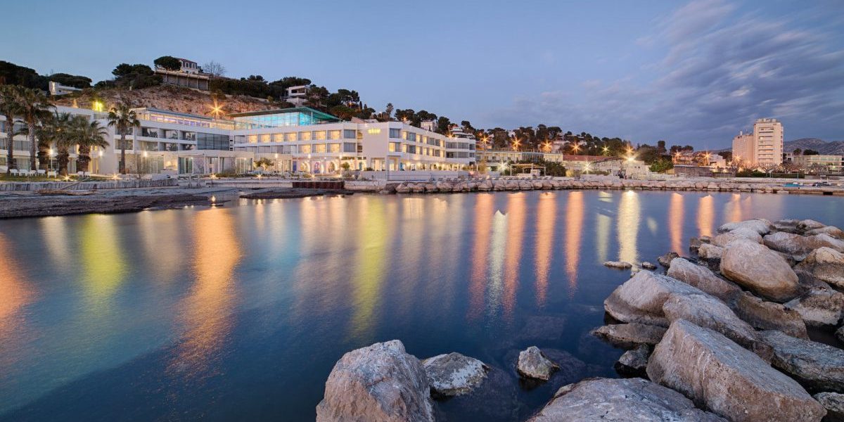 NHOW_MARSEILLE_SEA-VIEW-NIGHT-1200x801