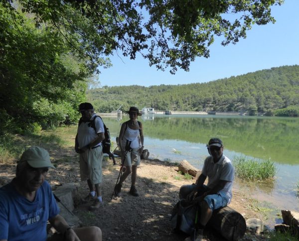 elhoF7WMOcKtF7Fdj9_gIs31hnY